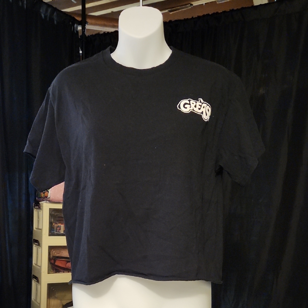 Black Graphic Crop Top
